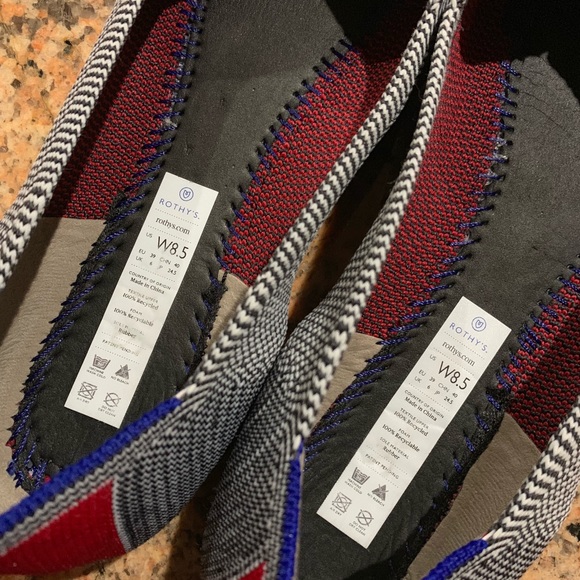 ********SOLD******** Rothys Cherry Ribbon Stripe - Picture 5 of 5